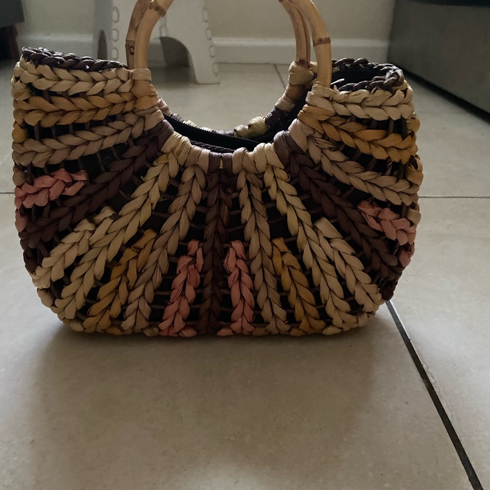 Multicolor straw handbag. - Picture 2 of 6